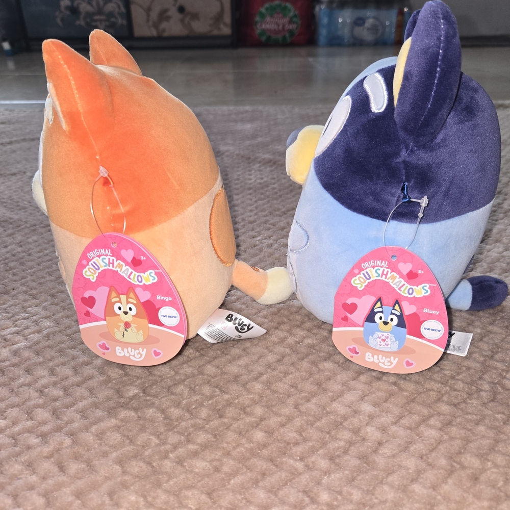 Squishmallows SET of 2 Disney  BINGO & BLUEY 8" Plush  Hearts And Rose New Valen - Picture 4 of 9